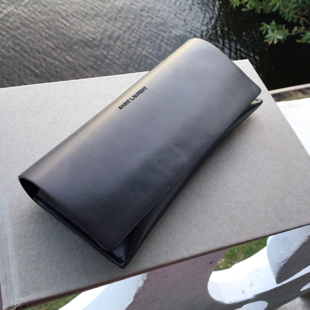 St. Laurent Clutch or Case with Magnetic Closure - Picture 9 of 14